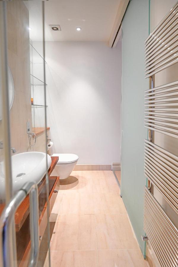 Luxury Massive Townhouse By Harrods Leilighet London Eksteriør bilde